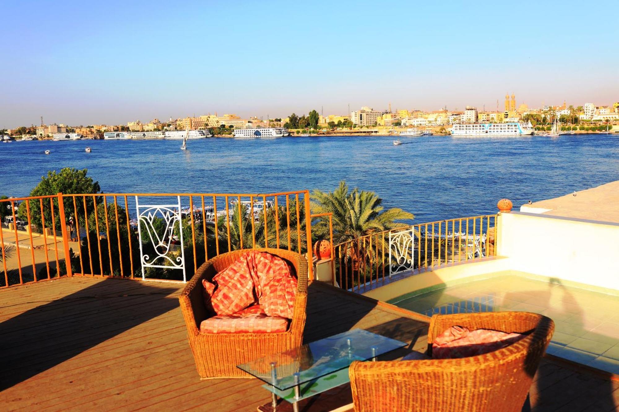 Spring Hotel ลักซอร์ ภายนอก รูปภาพ